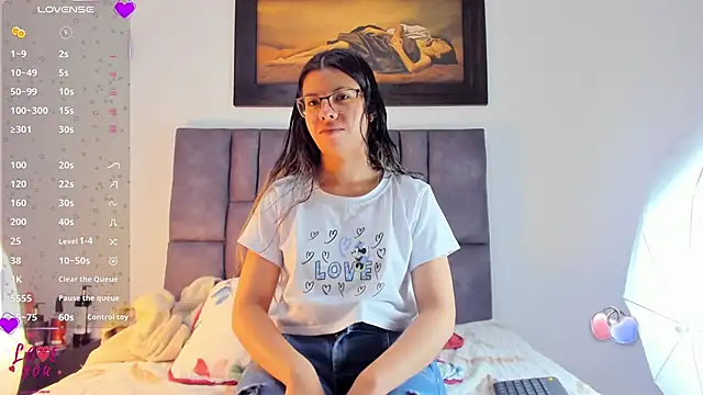 Vahiolet smith online show from 03/11/26, 03:22