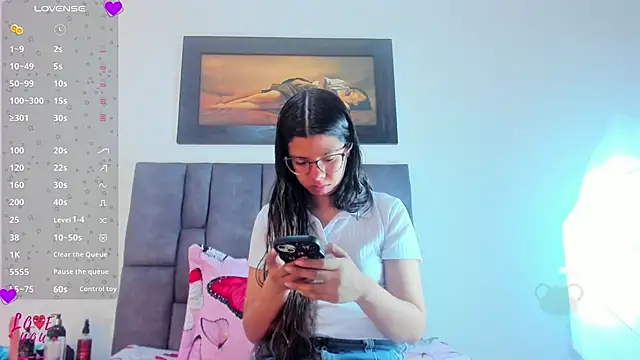 Vahiolet smith online show from 04/01/26, 03:08