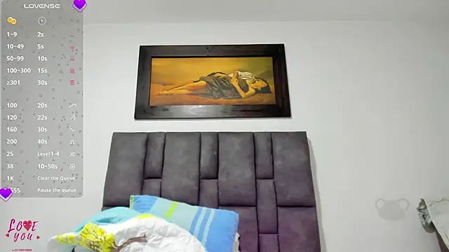 Vahiolet smith online show from 04/18/26, 03:20