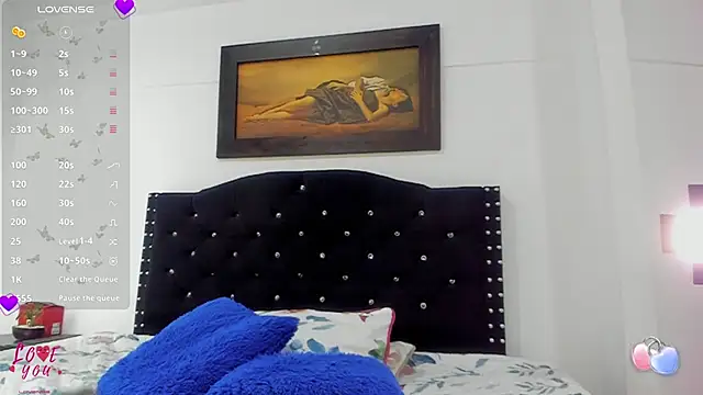 Snapshot of Vahiolet_smith chatting on 12/03/25, 03:18 Vahiolet smith online show from 12/03/25, 03:18