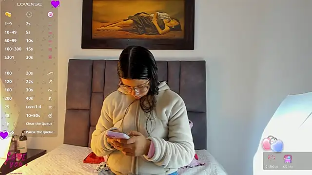 Vahiolet smith online show from 02/18/26, 03:26