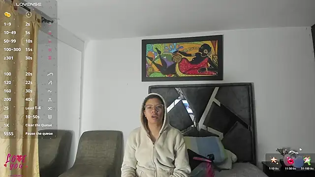 Snapshot of Vahiolet_smith chatting on 11/12/25, 03:21 Vahiolet smith online show from 11/12/25, 03:21