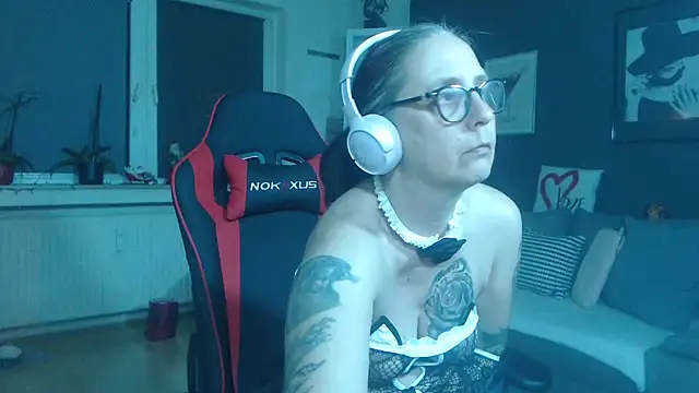 EiskalterEngel74 online show from 12/07/24, 07:38