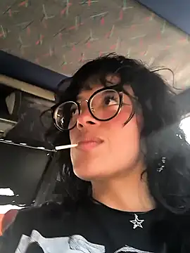 Snapshot of Fun_Everywhere chatting on 02/26/25, 04:49 Fun Everywhere online show from 02/26/25, 04:49