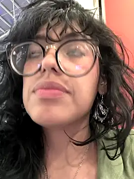 Snapshot of Fun_Everywhere chatting on 01/04/25, 11:27 Fun Everywhere online show from 01/04/25, 11:27