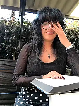 Snapshot of Fun_Everywhere chatting on 10/11/25, 05:47 Fun Everywhere online show from 10/11/25, 05:47