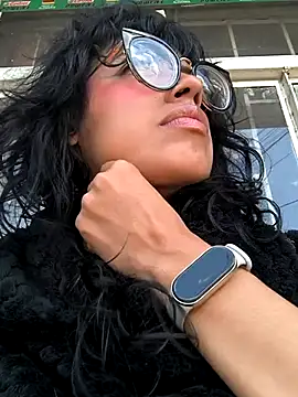 Snapshot of Fun_Everywhere chatting on 03/09/25, 04:22 Fun Everywhere online show from 03/09/25, 04:22