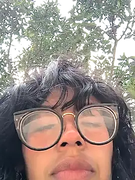 Snapshot of Fun_Everywhere chatting on 02/16/25, 03:27 Fun Everywhere online show from 02/16/25, 03:27