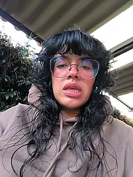 Snapshot of Fun_Everywhere chatting on 11/08/25, 08:23 Fun Everywhere online show from 11/08/25, 08:23