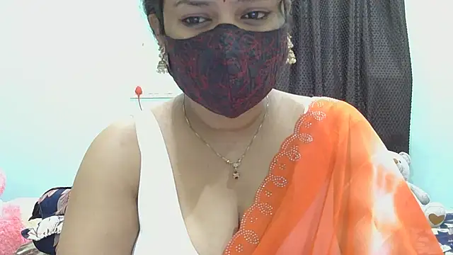 Snapshot of payal_sharma1 chatting on 08/06/26, 05:57 payal sharma1 online show from 08/06/26, 05:57