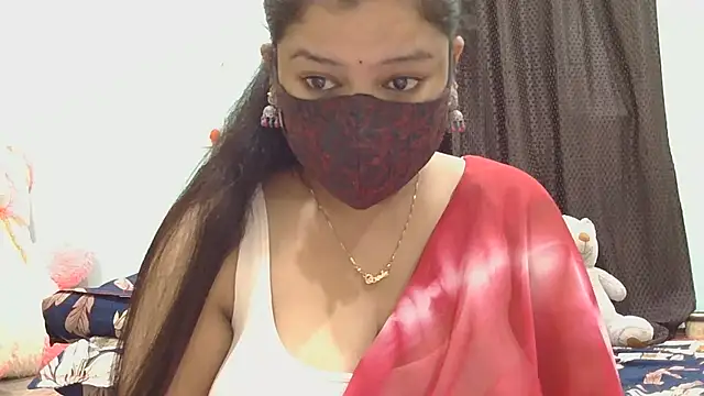 Snapshot of payal_sharma1 chatting on 07/29/26, 06:34 payal sharma1 online show from 07/29/26, 06:34