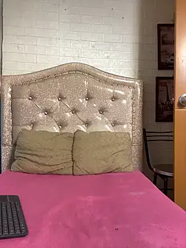 KataleyaStiward online show from 11/11/25, 12:55