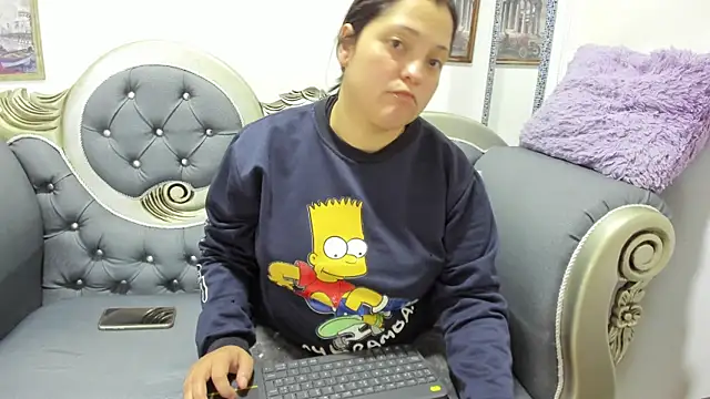 KataleyaStiward online show from 04/02/26, 12:23