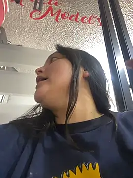 KataleyaStiward online show from 10/30/25, 12:47