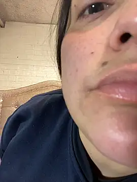 KataleyaStiward online show from 10/21/25, 01:10