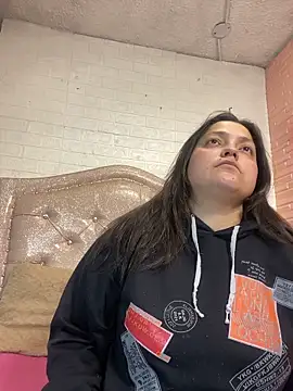 KataleyaStiward online show from 11/03/25, 12:42