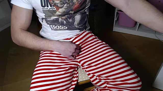 Snapshot of defuego_ chatting on 12/19/25, 03:25 defuego online show from 12/19/25, 03:25