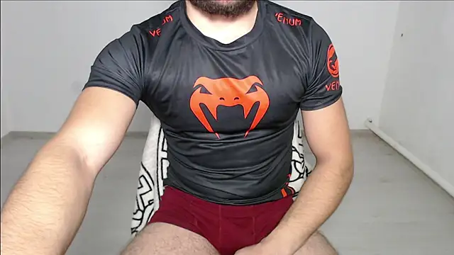 Snapshot of defuego_ chatting on 01/02/25, 11:31 defuego online show from 01/02/25, 11:31