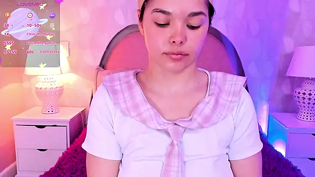Snapshot of angeline_teen chatting on 07/03/26, 12:22 angeline teen online show from 07/03/26, 12:22