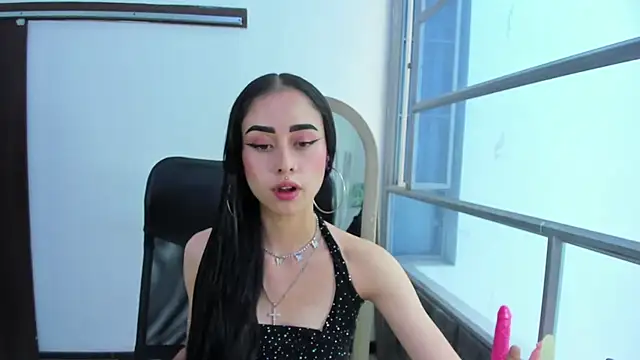 Snapshot of AnnySweett_ chatting on 09/10/25, 04:17 AnnySweett online show from 09/10/25, 04:17