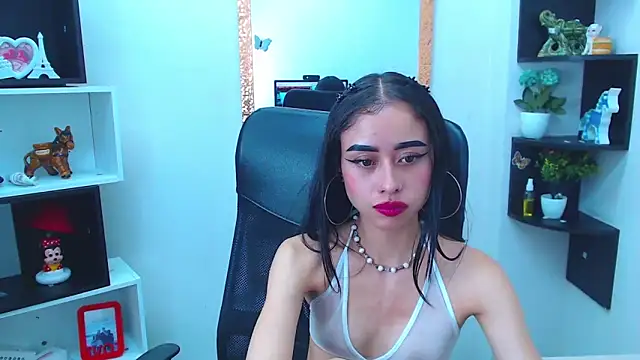 Snapshot of AnnySweett_ chatting on 02/26/25, 07:42 AnnySweett online show from 02/26/25, 07:42