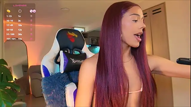  Miss Anna  online show from 12/17/25, 02:16