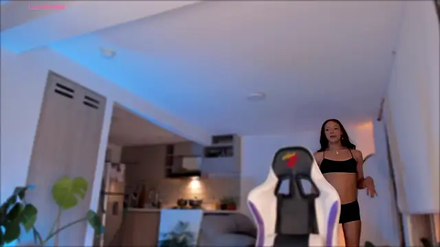  Miss Anna  online show from 03/08/26, 01:00