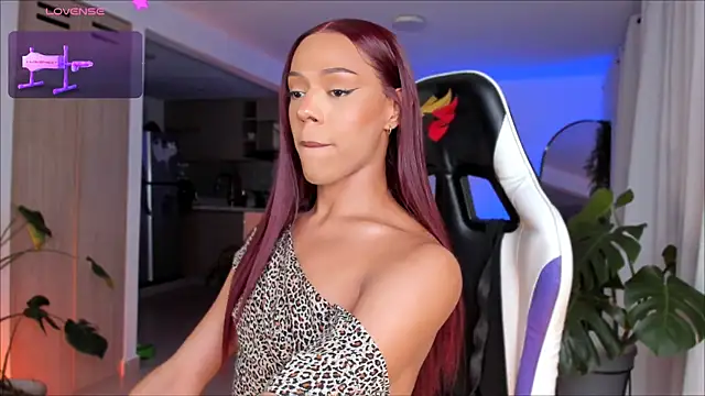  Miss Anna  online show from 03/25/26, 05:29