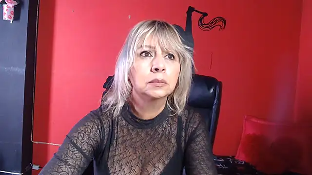KLOE PIELL online show from 05/30/26, 03:28