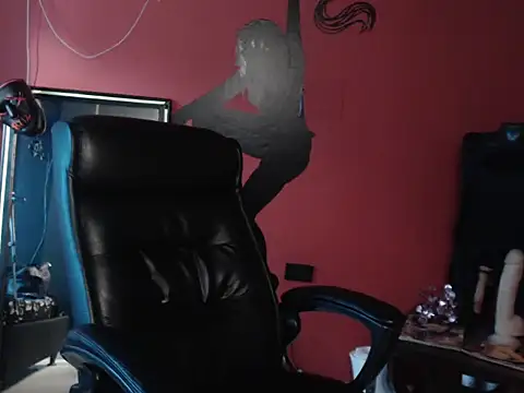 KLOE PIELL online show from 02/16/26, 03:21