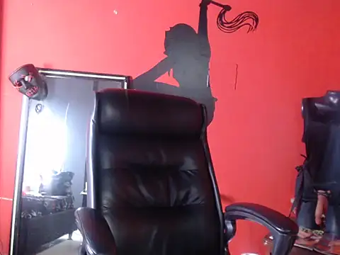 KLOE PIELL online show from 03/31/26, 09:17