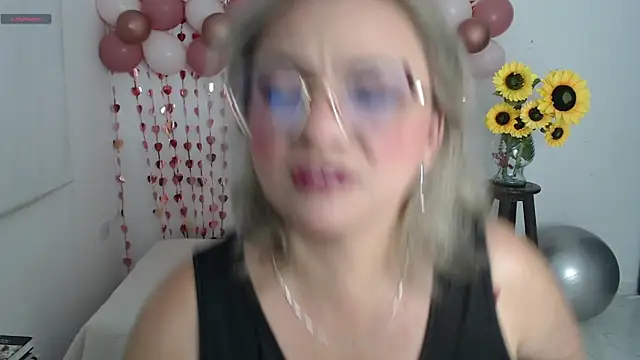 Ghada milf online show from 01/11/26, 11:00