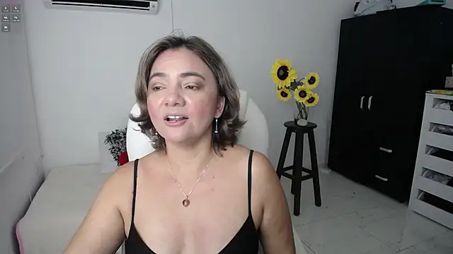 Ghada milf online show from 03/14/25, 11:34