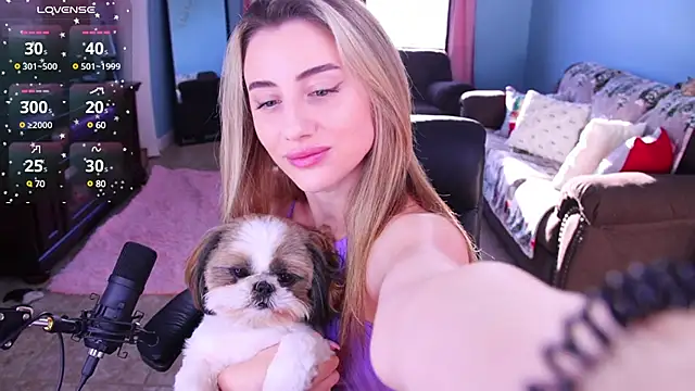 Naughty-Kitty1 online show from 03/17/25, 10:51