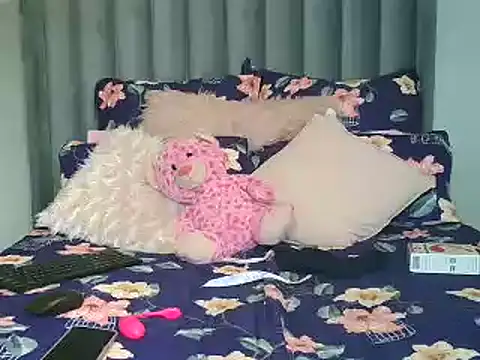 Amberbela online show from 01/21/25, 11:35