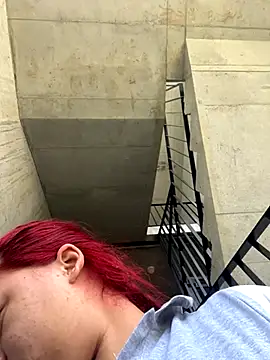 MiaLujan  online show from 11/21/25, 12:59