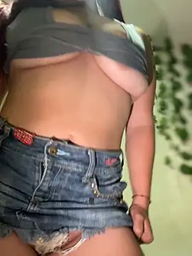 MiaLujan  online show from 04/11/26, 11:41