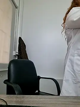 Snapshot of doctora-danna chatting on 09/22/25, 02:34 doctora-danna online show from 09/22/25, 02:34