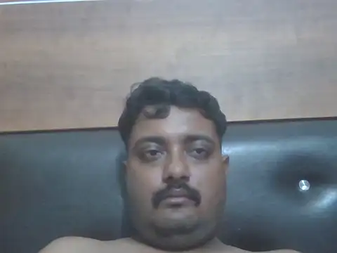 arshvir133 online show from 09/24/25, 03:51