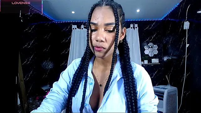 Hillary queen online show from 10/19/25, 12:52
