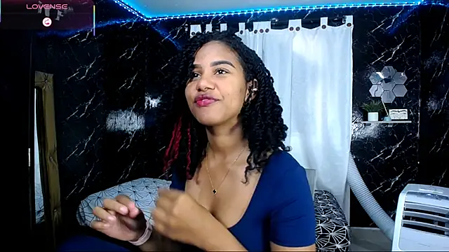 Hillary queen online show from 09/15/25, 12:27