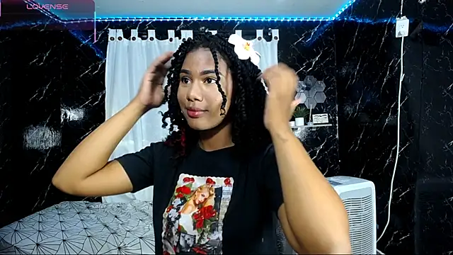 Hillary queen online show from 09/24/25, 12:44