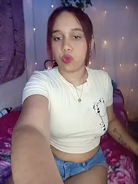 emma-19- online show from 07/26/26, 06:53