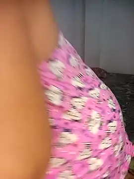 emma-19- online show from 04/08/26, 04:03