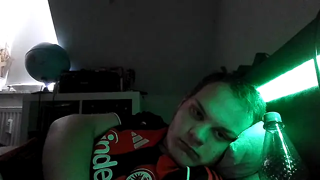 Nicolasjlhkjzl online show from 05/27/26, 02:13