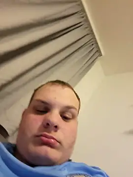 Nicolasjlhkjzl online show from 04/08/26, 07:37