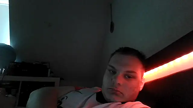 Nicolasjlhkjzl online show from 04/19/26, 03:35