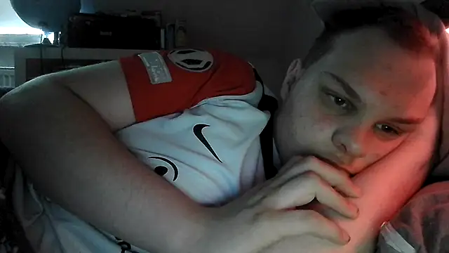 Nicolasjlhkjzl online show from 04/11/26, 12:20