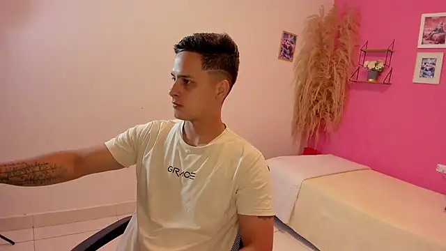 JANER 03 online show from 10/25/25, 04:11