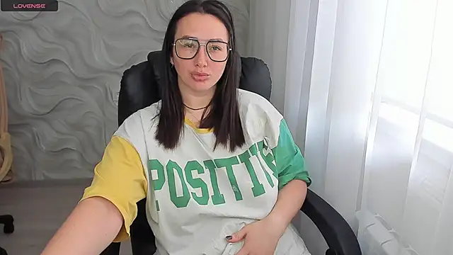 Kendra SXY online show from 11/22/25, 07:51